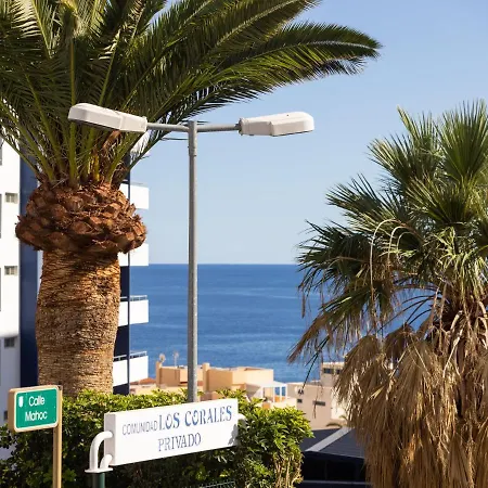 Live Los Corales Caletillas Con Piscina *