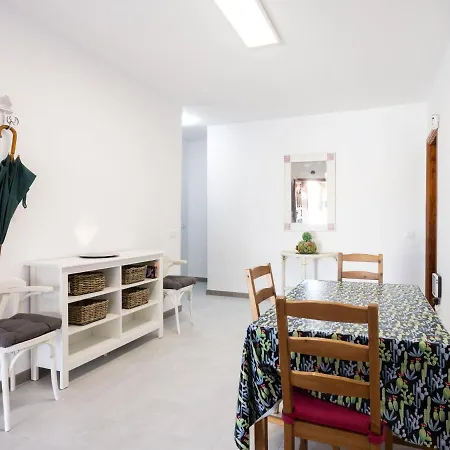 Live Los Corales Caletillas Con Piscina Арая