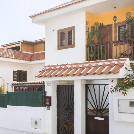 Live Los Corales Caletillas Con Piscina Апартаменты Арая